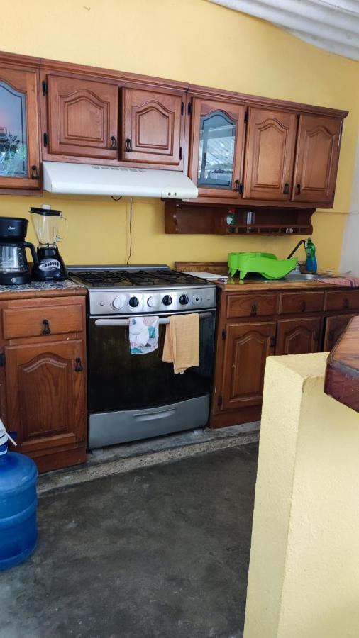 Casa Sixta A 7Min Del Aeropuerto Internacional Pmx Y 2 Cuadras Terminal Autob Ado Hotel Puerto Escondido  Kültér fotó