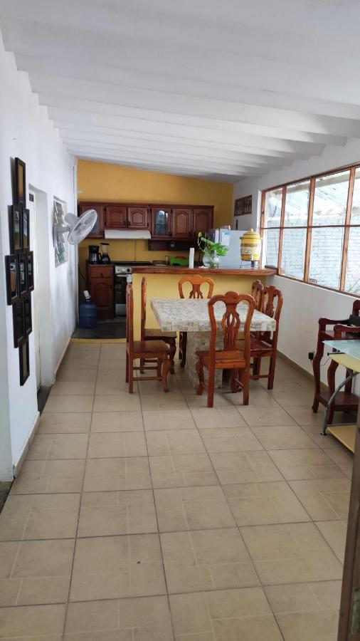 Casa Sixta A 7Min Del Aeropuerto Internacional Pmx Y 2 Cuadras Terminal Autob Ado Hotel Puerto Escondido  Kültér fotó