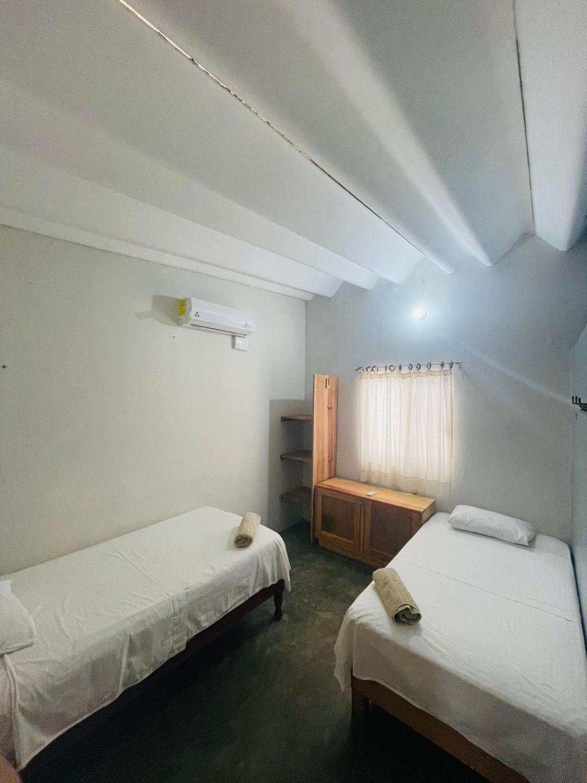 Casa Sixta A 7Min Del Aeropuerto Internacional Pmx Y 2 Cuadras Terminal Autob Ado Hotel Puerto Escondido  Kültér fotó