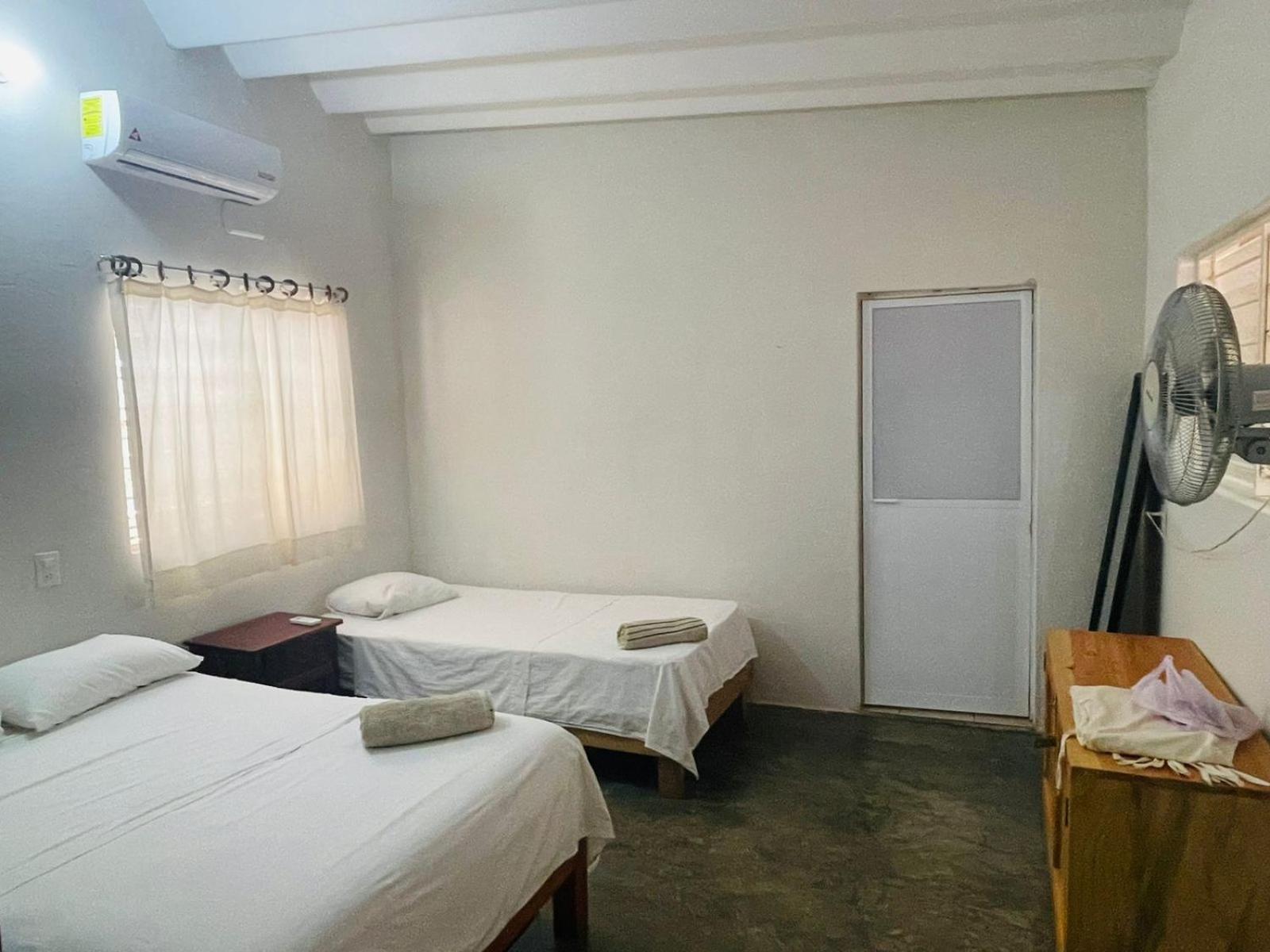 Casa Sixta A 7Min Del Aeropuerto Internacional Pmx Y 2 Cuadras Terminal Autob Ado Hotel Puerto Escondido  Kültér fotó